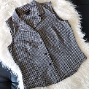 Rafaella B/W Mini Checkered Sleeveless Botton Down